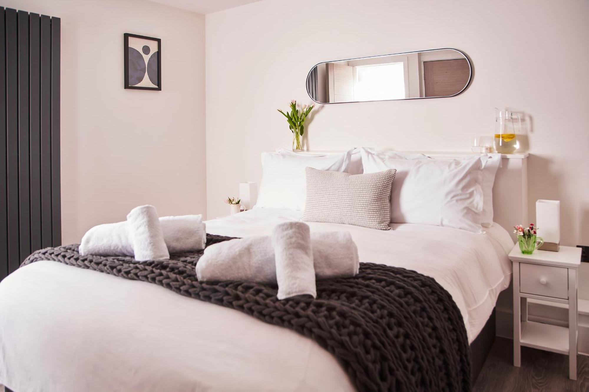 The Moorings - Stylish Duplex Apartment On Torquay Harbourside Ngoại thất bức ảnh